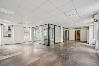 41 Rue Saint-Sébastien, Paris for lease Interior Photo- Image 1 of 19