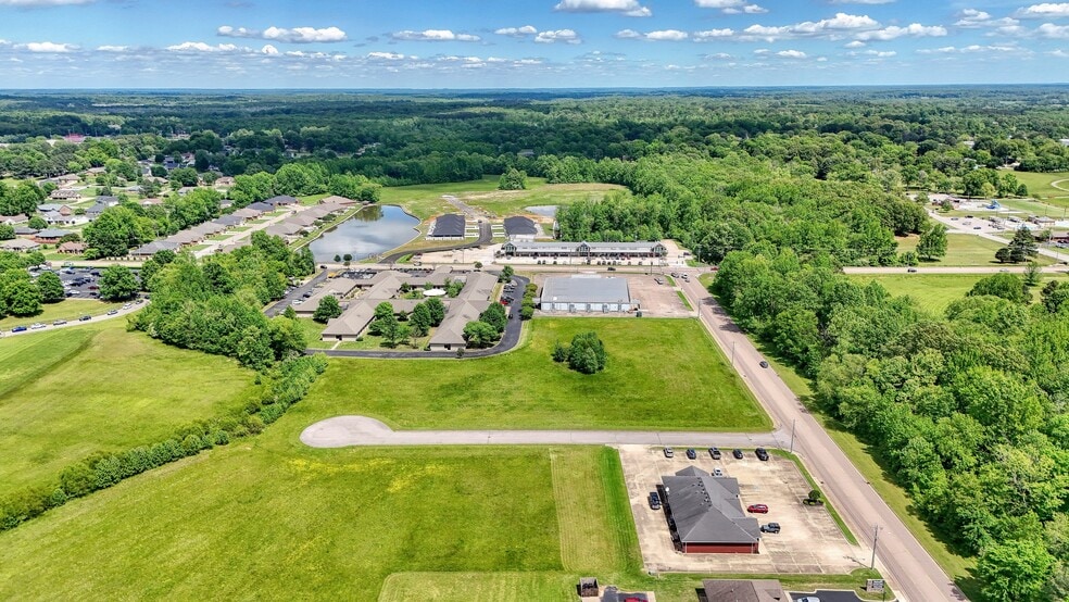 0 Jim Adams Drive, Paris, TN for sale - Building Photo - Image 2 of 16