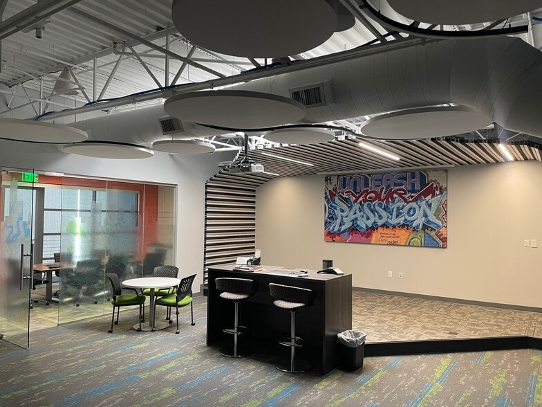 1205 Sheldon Cv, Austin, TX for sale - Building Photo - Image 2 of 9