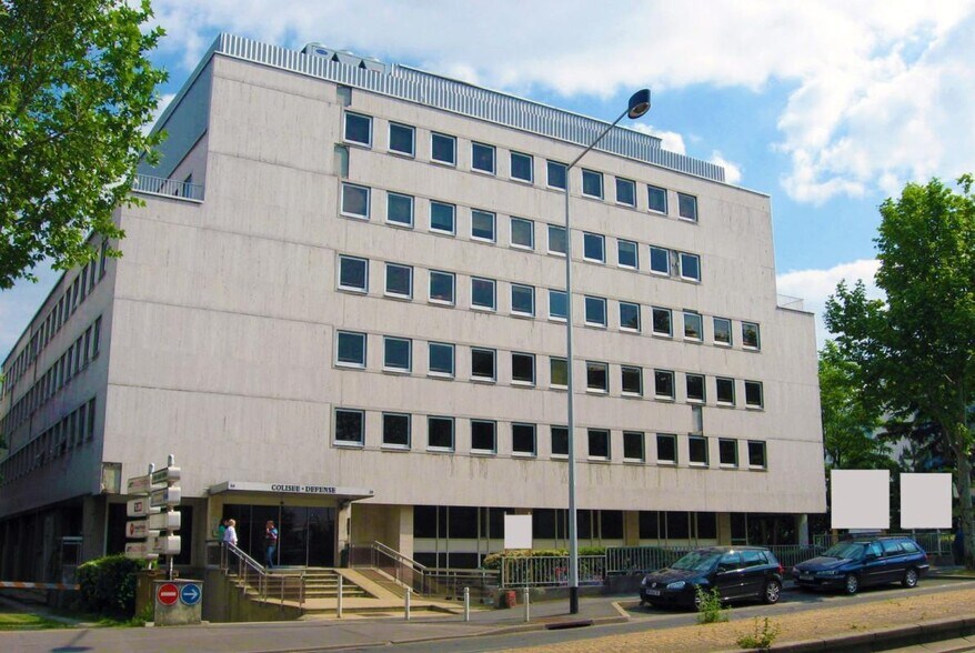 50-64 Avenue François Arago, Nanterre à louer - Photo du bâtiment - Image 3 de 4