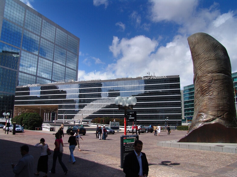 36-76 Route De La Demi-Lune, Puteaux for lease - Building Photo - Image 2 of 15