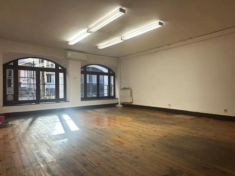 Multifamily in Lyon for sale Interior Photo- Image 1 of 7