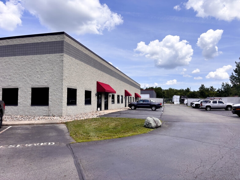 3500 Millikin Ct, Columbus, OH for lease - Building Photo - Image 2 of 15