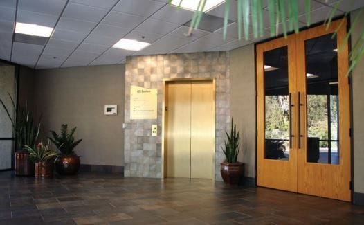 2191 E Bayshore Rd, East Palo Alto, CA for lease - Interior Photo - Image 2 of 4