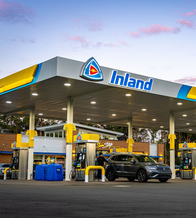 2 S Blue Angel Pky, Pensacola, FL à vendre Photo du bâtiment- Image 1 de 2