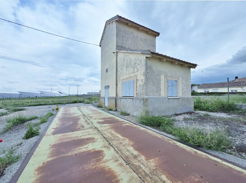 Industrial in Fontiveros, Ávila for sale - Building Photo - Image 3 of 25