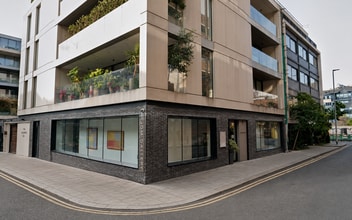 12-18 Radstock St, Londres à louer Photo du bâtiment- Image 1 de 4