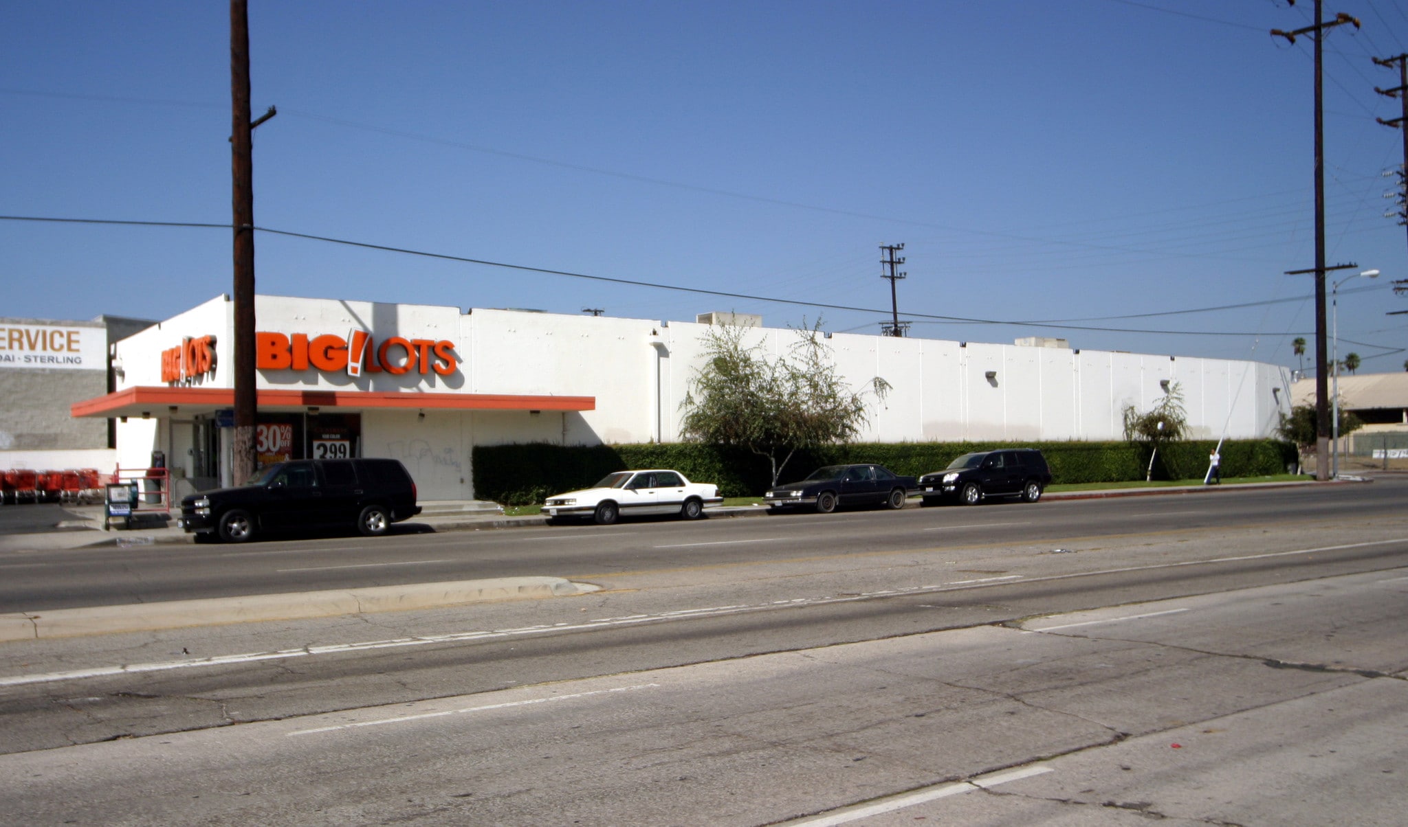 5321 Vineland Ave, North Hollywood, CA for lease Primary Photo- Image 1 of 6