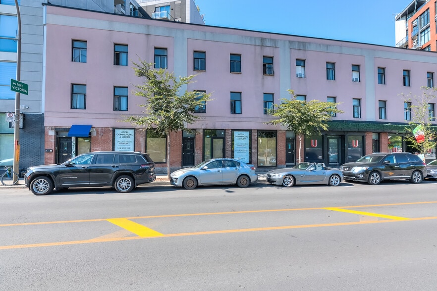 681-697 Rue De La Commune O, Montréal, QC à louer - Photo du bâtiment - Image 2 de 6