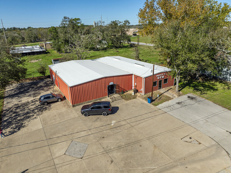 1104 S Masonic St, Bellville, TX à vendre - Photo principale - Image 1 de 20