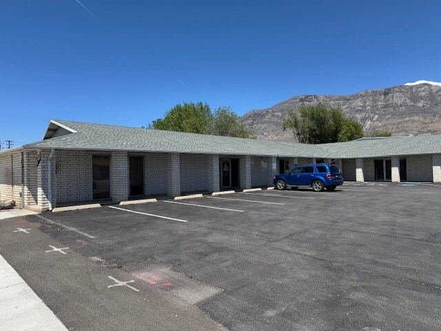590 W State Rd, Pleasant Grove, UT à louer Photo du bâtiment- Image 1 de 6