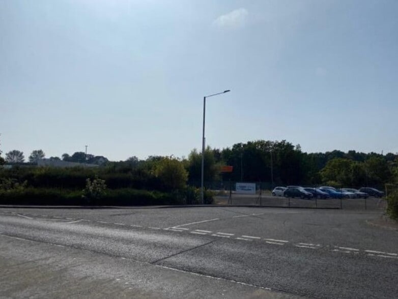 Riverside Rd, Leven for sale - Primary Photo - Image 2 of 2