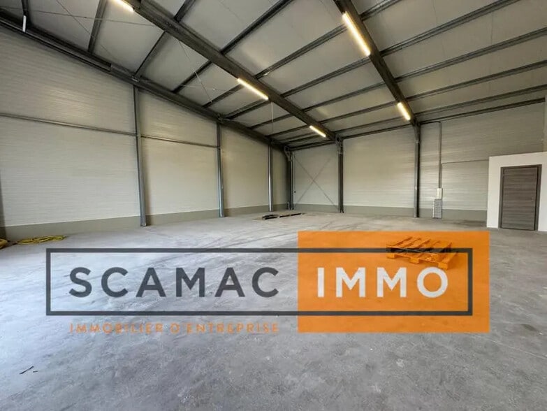 Industrial in Rognac for lease - Interior Photo - Image 2 of 6