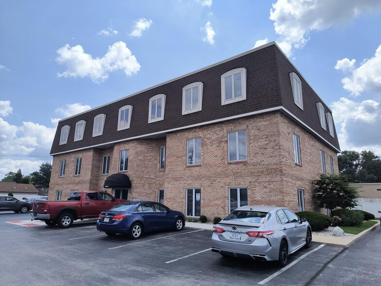 9105A Indianapolis Blvd, Highland, IN for lease - Building Photo - Image 2 of 13