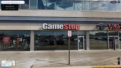 253-01 Rockaway Blvd, Rosedale, NY à louer Photo du bâtiment- Image 2 de 2