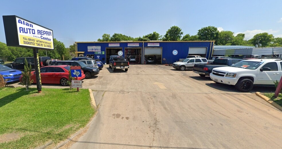 1503 W Main St, La Porte, TX for sale - Building Photo - Image 1 of 7