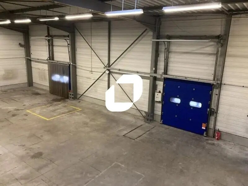 Flex in Mitry-Mory for lease Building Photo- Image 1 of 11