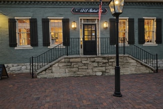 Plus de détails pour 515 S Main St, Saint Charles, MO - Commerce de détail à vendre