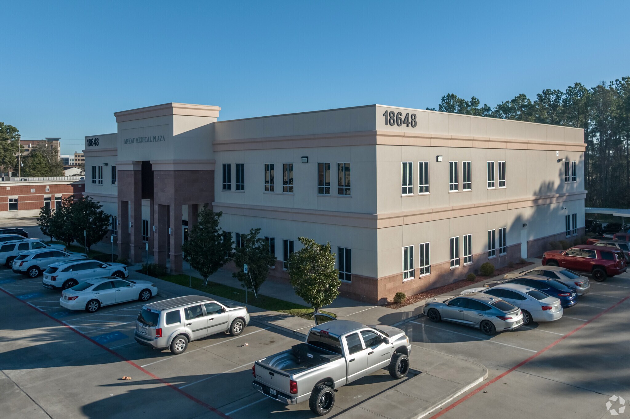 18648 McKay Dr, Humble, TX for lease Primary Photo- Image 1 of 17