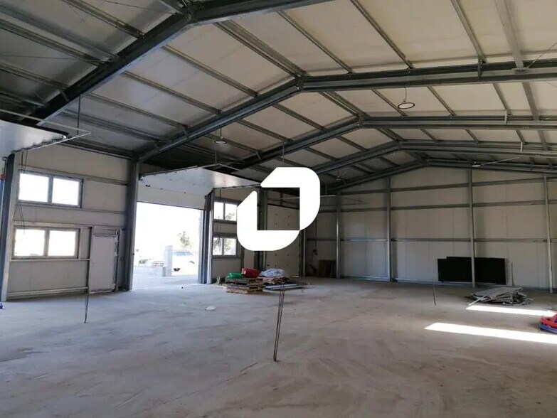 25 Route De Belmont, Chavanoz for lease - Interior Photo - Image 2 of 9