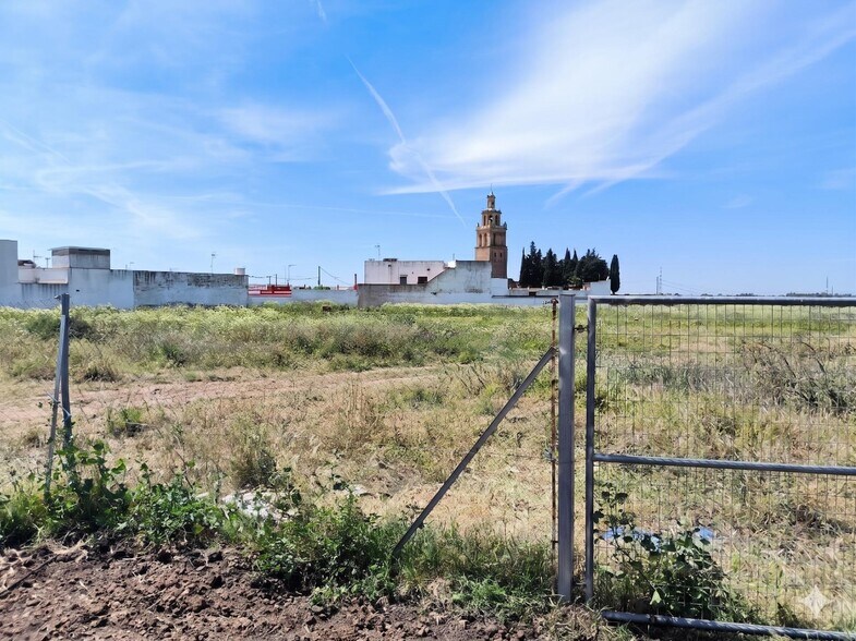 Calle Don Pedro Donaire, 1, Villanueva del Río y Minas, Sevilla for sale - Building Photo - Image 2 of 6
