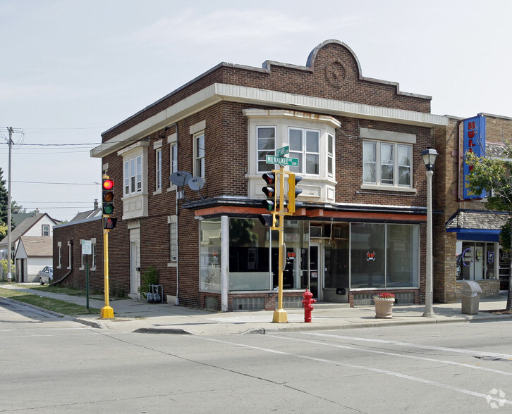 1234 Milwaukee Ave, South Milwaukee, WI for sale - Primary Photo - Image 1 of 1