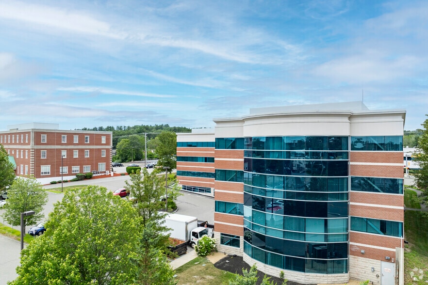 25 Pelham Rd, Salem, NH for lease - Building Photo - Image 2 of 4