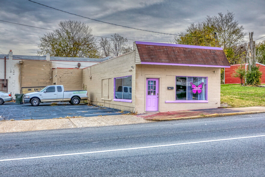 207 E 4th St, Hopkinsville, KY for sale - Building Photo - Image 1 of 1