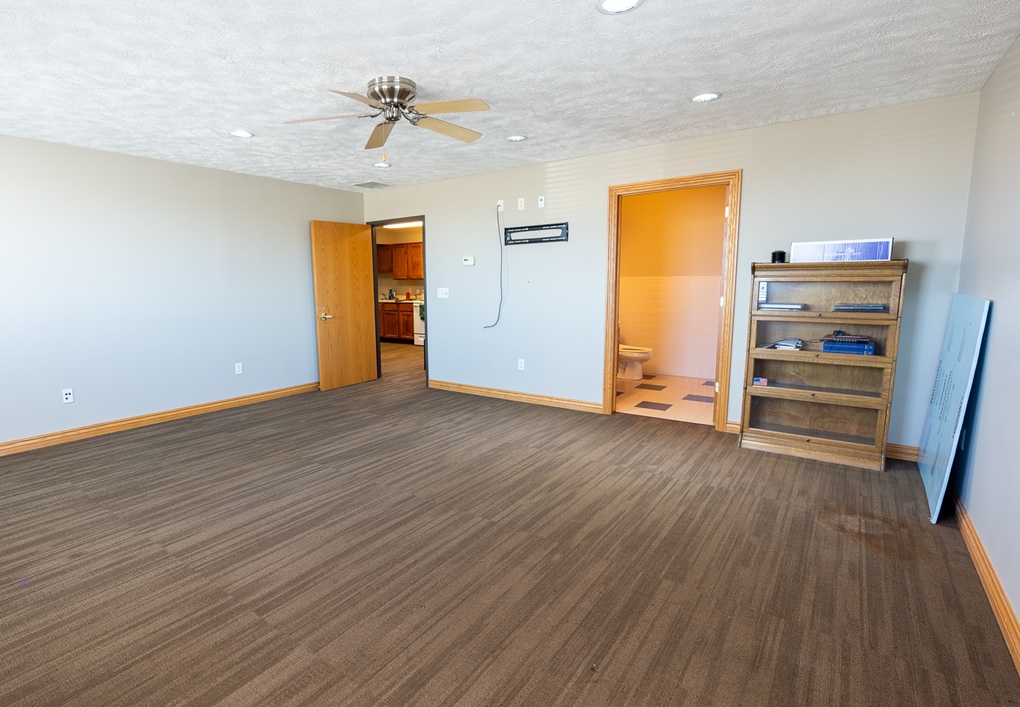 10410 S 144th St, Omaha, NE à louer Photo intérieure- Image 1 de 8