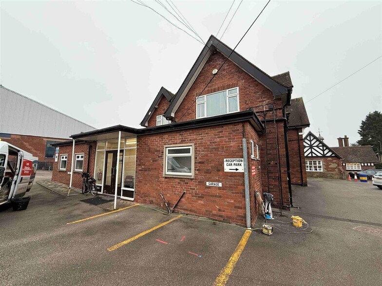 Stone Rd, Barlaston à louer - Photo du bâtiment - Image 3 de 4