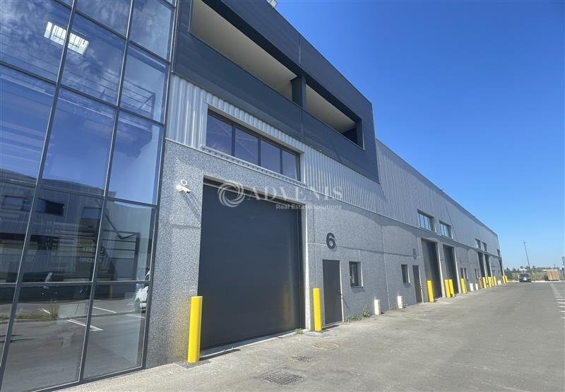 Flex dans Le Mesnil-Amelot à louer - Photo du bâtiment - Image 2 de 3