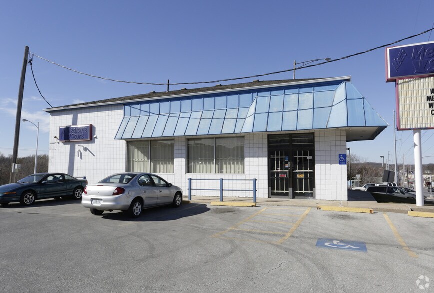 11200-11215 E 24 Hwy, Independence, MO à louer - Photo principale - Image 3 de 3