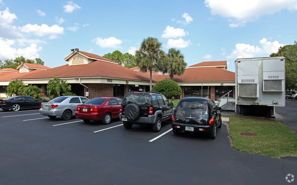 1130 S Semoran Blvd, Orlando, FL for lease - Primary Photo - Image 3 of 16