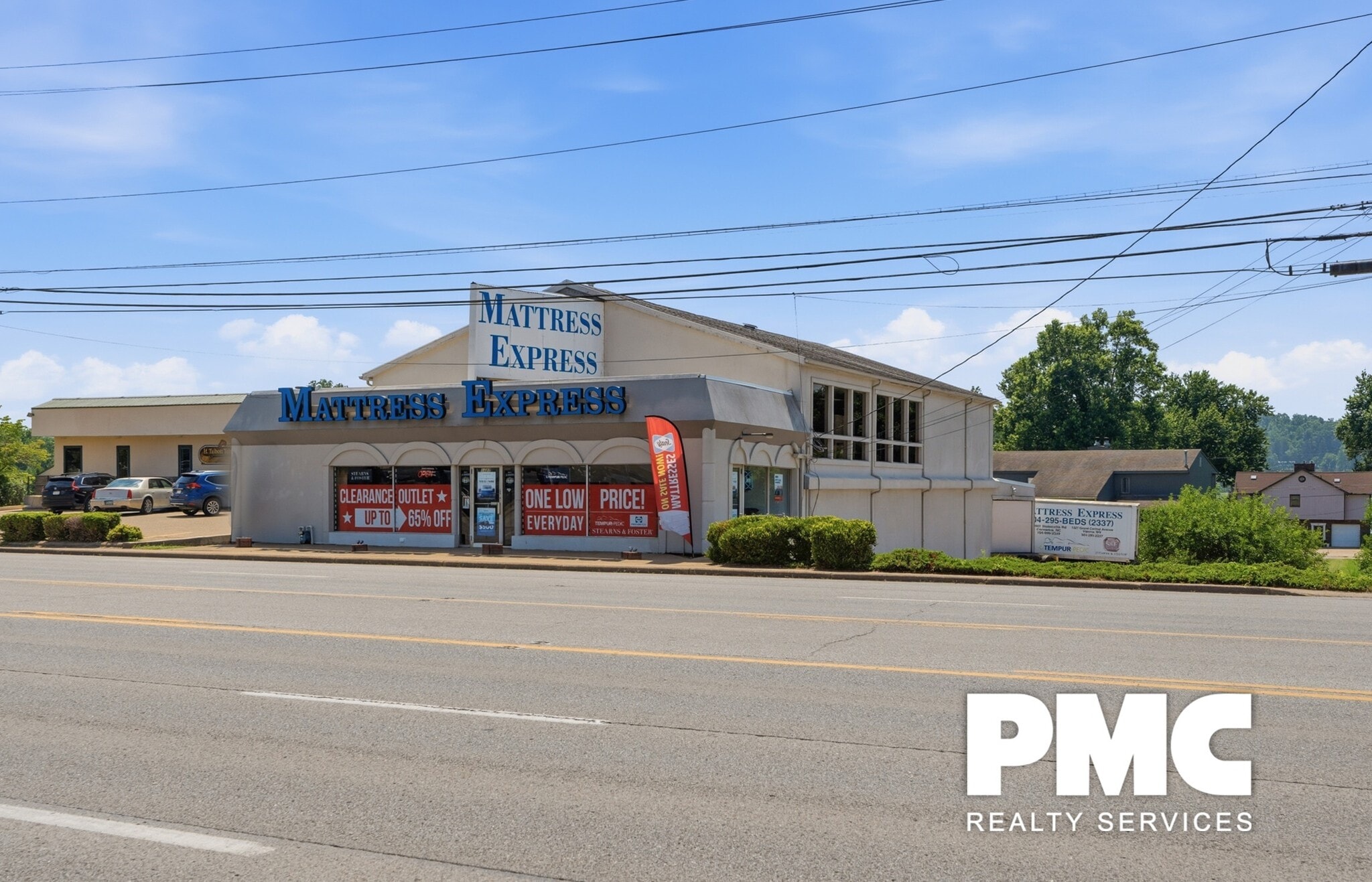 1327 Grand Central Ave, Vienna, WV à vendre Photo du bâtiment- Image 1 de 21
