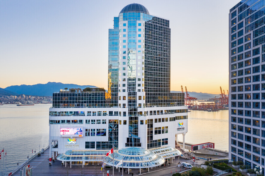 999 Canada Pl, Vancouver, BC for lease - Primary Photo - Image 1 of 13