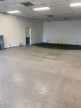 104 Maxwell Ct, Santa Rosa, CA for lease Interior Photo- Image 2 of 4