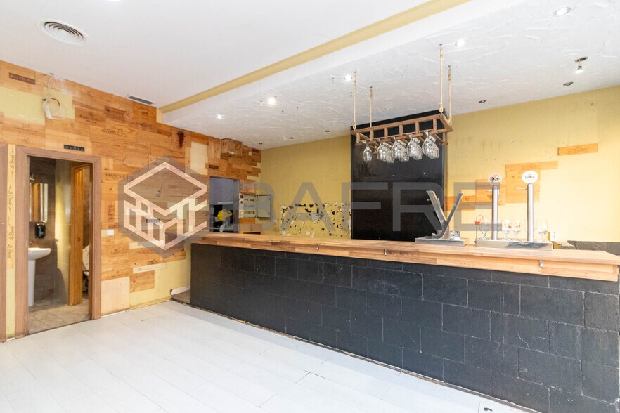 Multifamily in Madrid, Madrid for sale - Interior Photo - Image 3 of 3