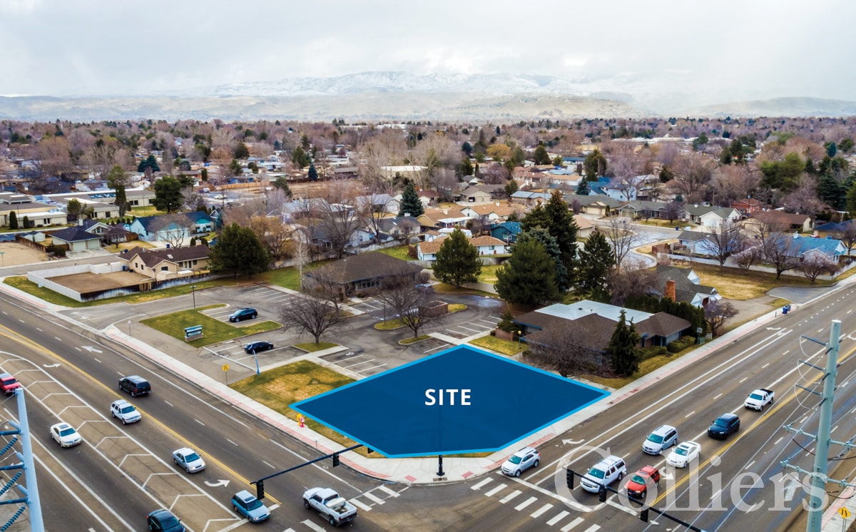 Maple Grove & Ustick, Boise, ID à vendre Photo du bâtiment- Image 1 de 6