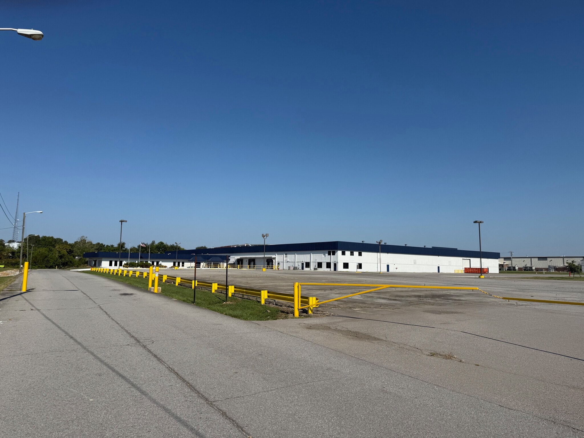801 Bill Jones Industrial Blvd, Springfield, TN à louer Photo du bâtiment- Image 1 de 11