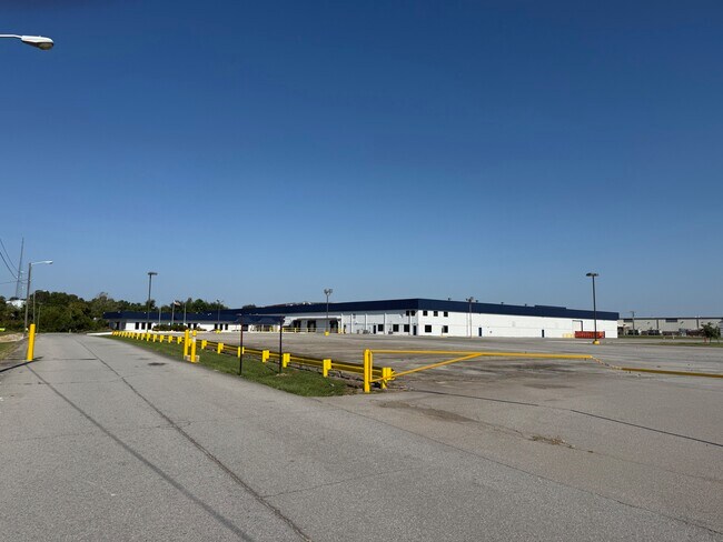 More details for 801 Bill Jones Industrial Blvd, Springfield, TN - Industrial for Lease
