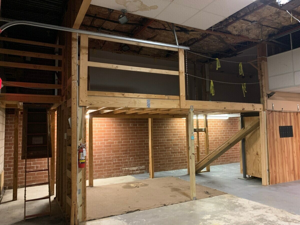 708 N William St, Goldsboro, NC à louer Photo intérieure- Image 1 de 12