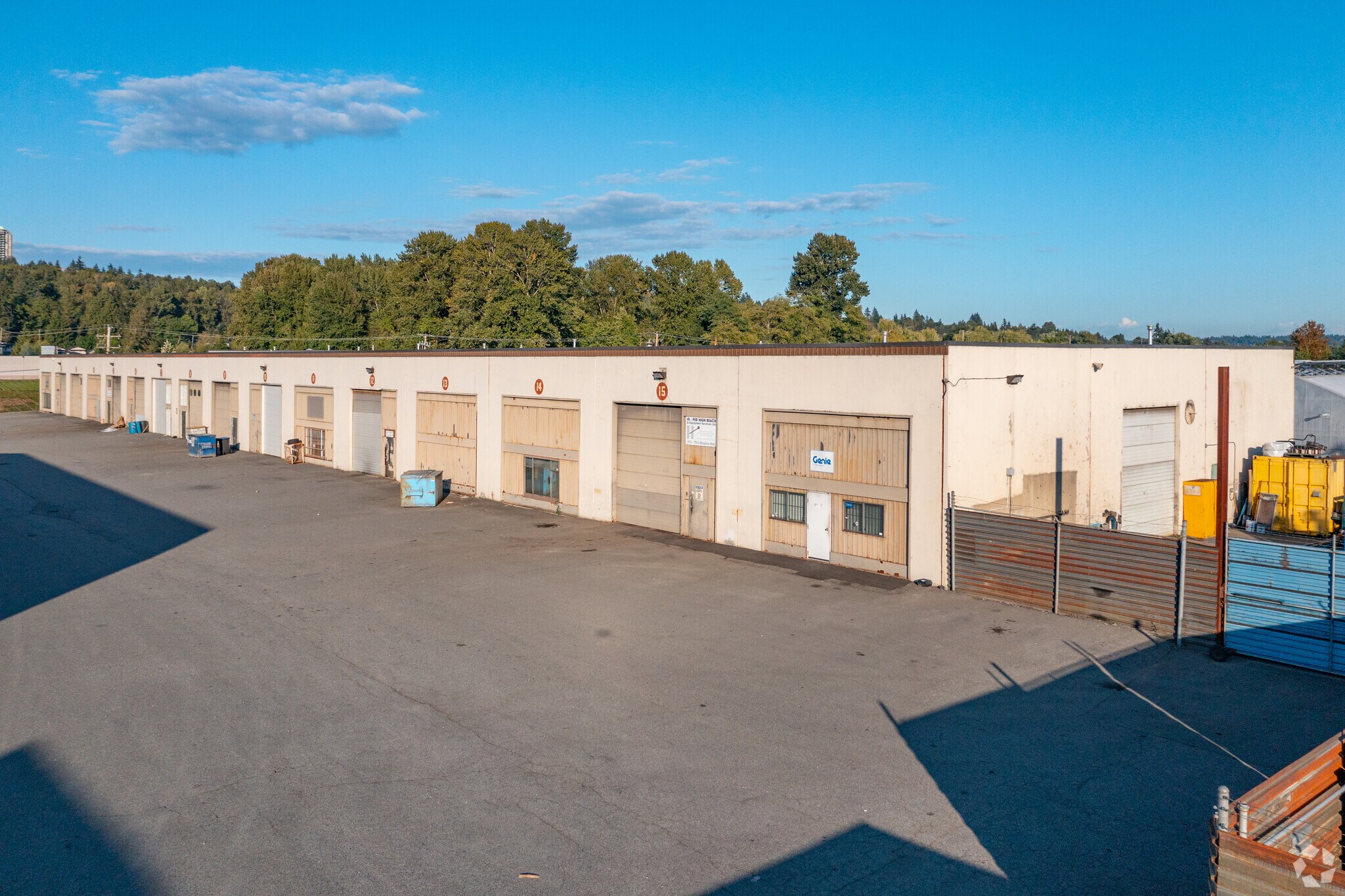 7315 Meadow St, Burnaby, BC à vendre Photo principale- Image 1 de 1