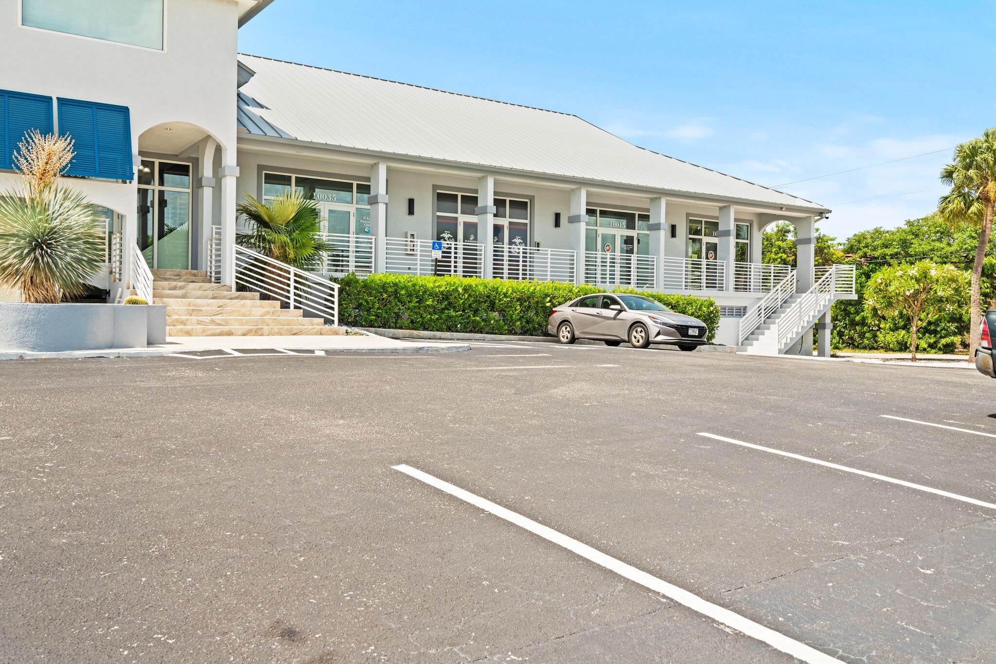 10095 Overseas Hwy, Marathon, FL for lease Interior Photo- Image 1 of 59