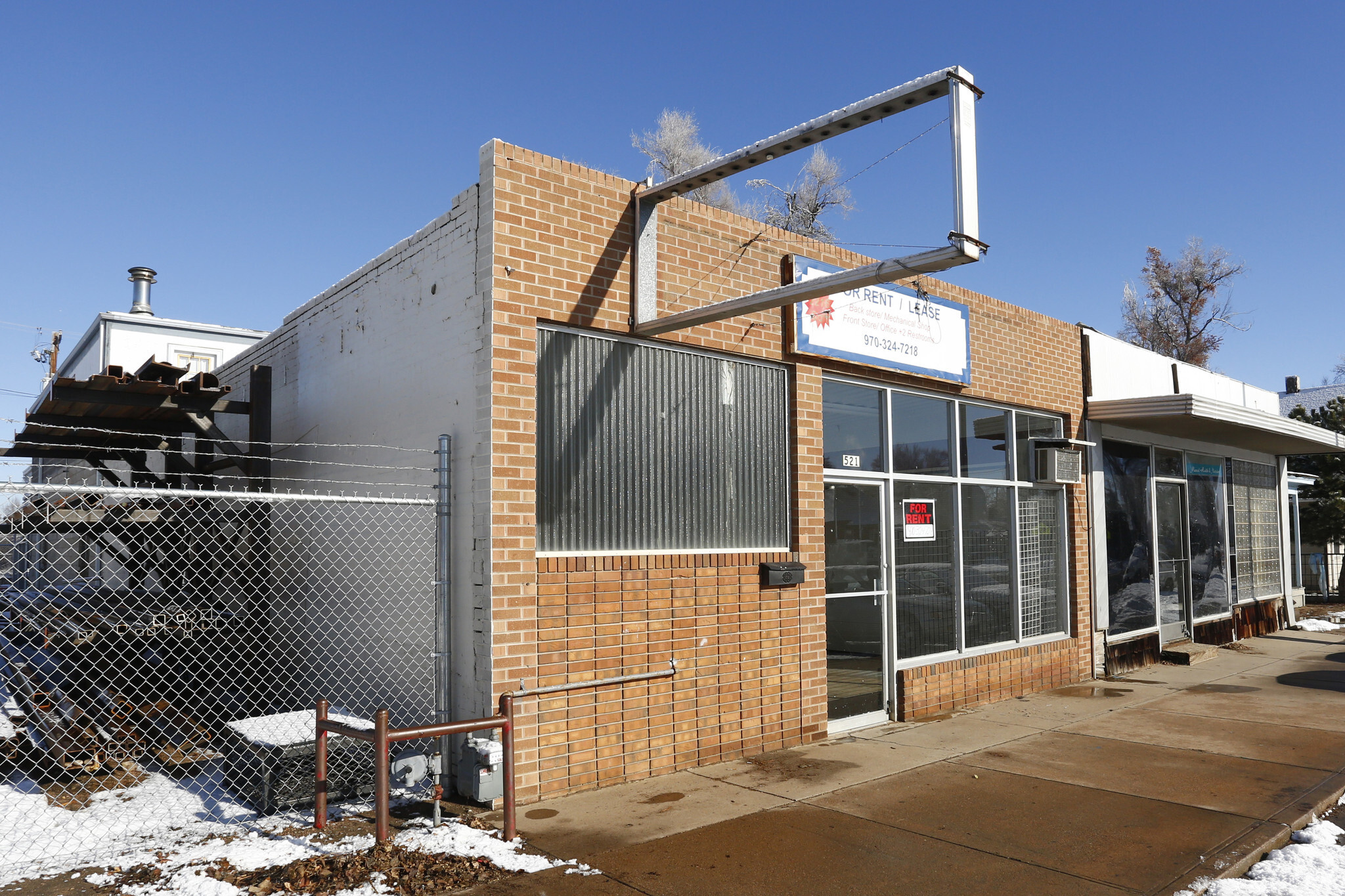 517-521 8th St portfolio of 3 properties for sale on LoopNet.ca Primary Photo- Image 1 of 7