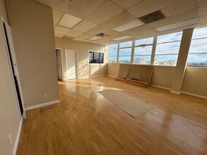 14416-14420 Chase St, Panorama City, CA for lease Building Photo- Image 1 of 2