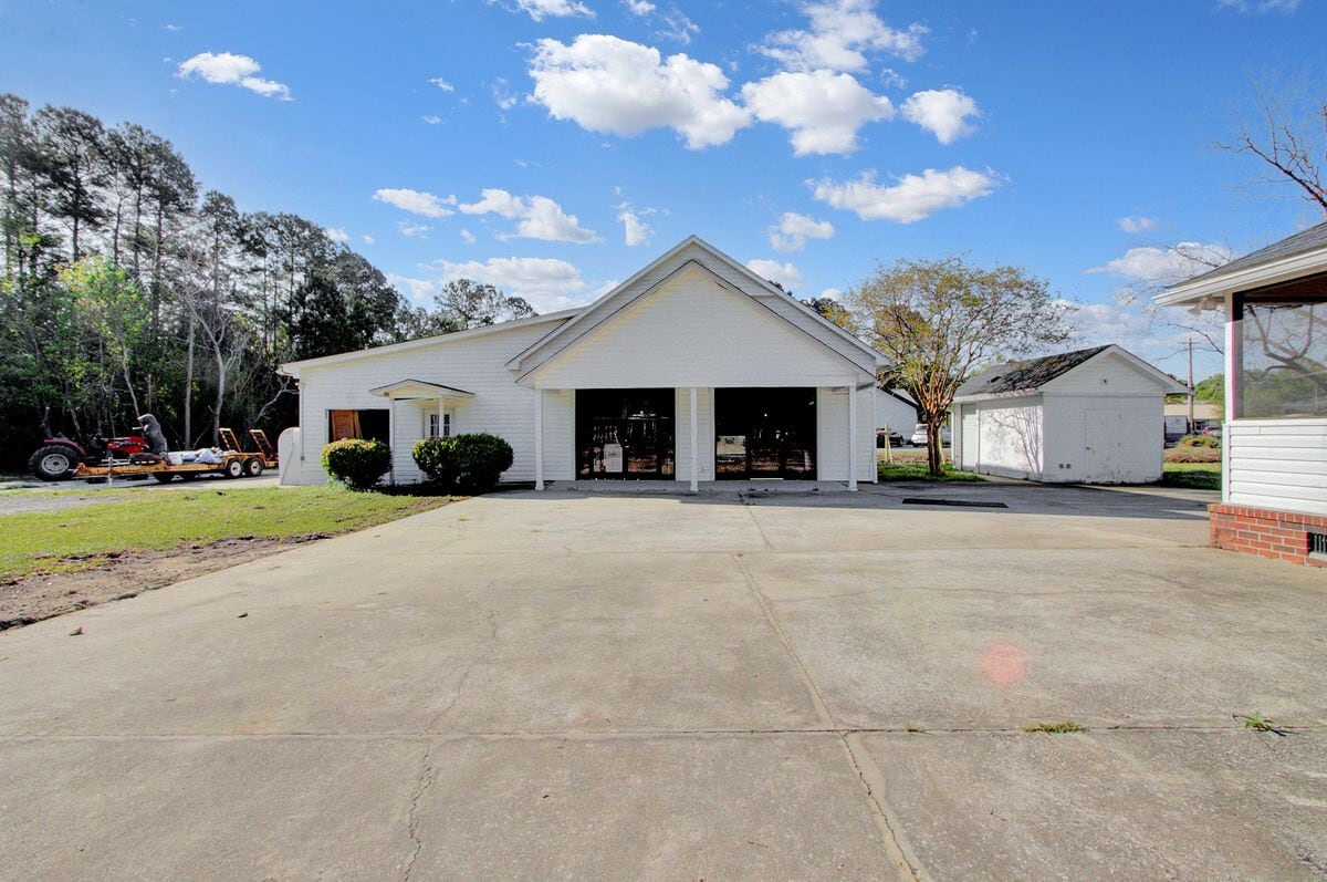 860 Orangeburg Rd, Summerville, SC for sale Primary Photo- Image 1 of 17