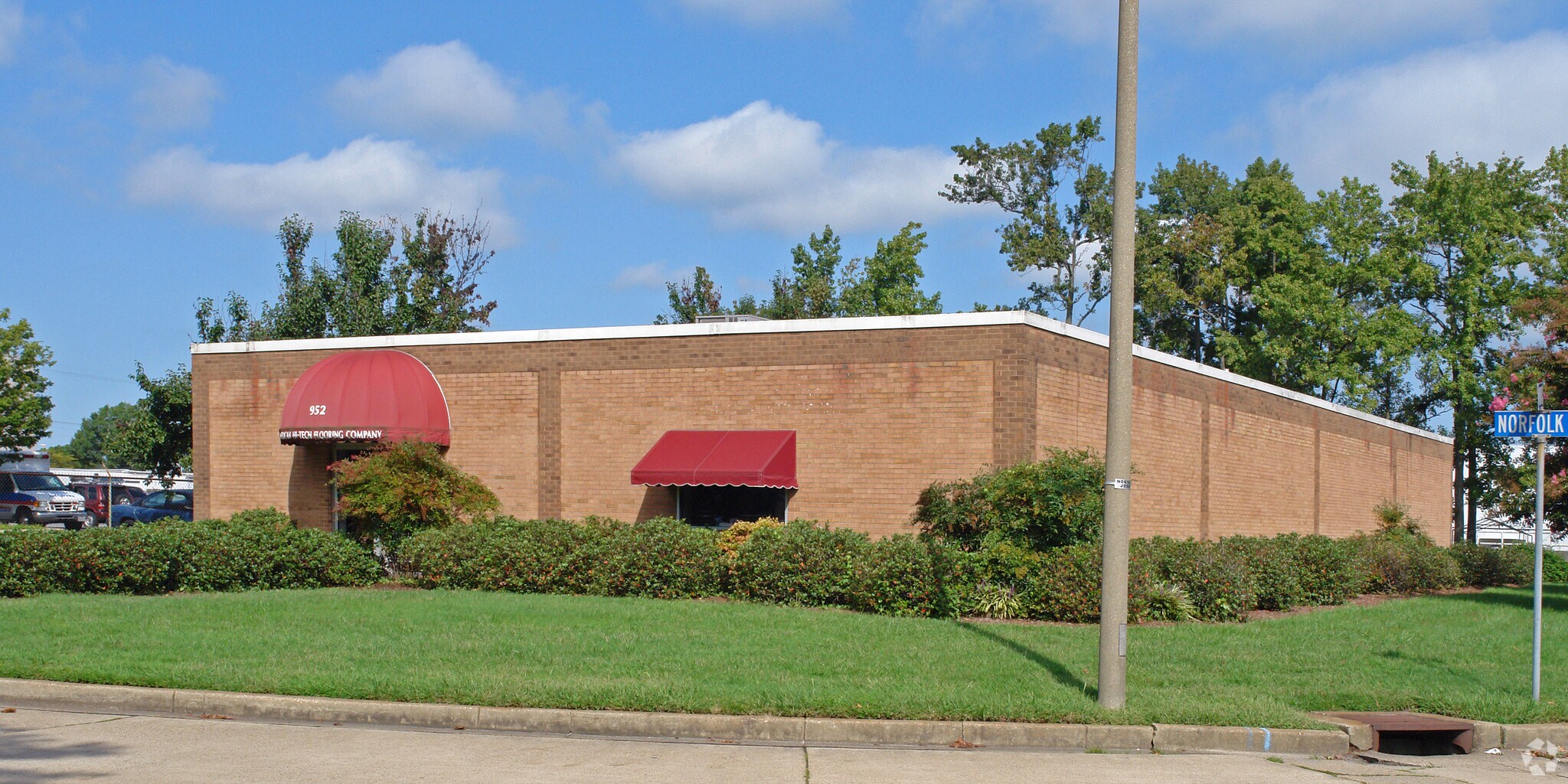 952 Norfolk Sq, Norfolk, VA for lease Building Photo- Image 1 of 4