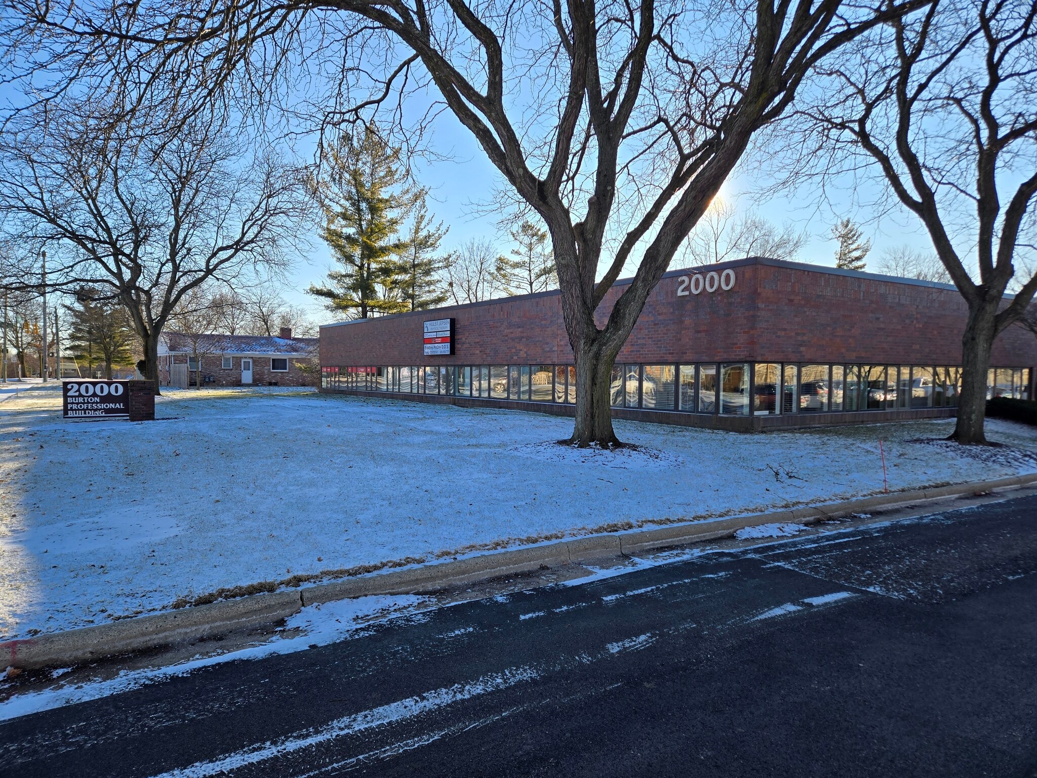 2000 Burton St SE, Grand Rapids, MI for lease Building Photo- Image 1 of 9