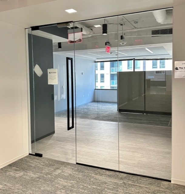 1560 Wilson Blvd, Arlington, VA for lease Interior Photo- Image 1 of 6