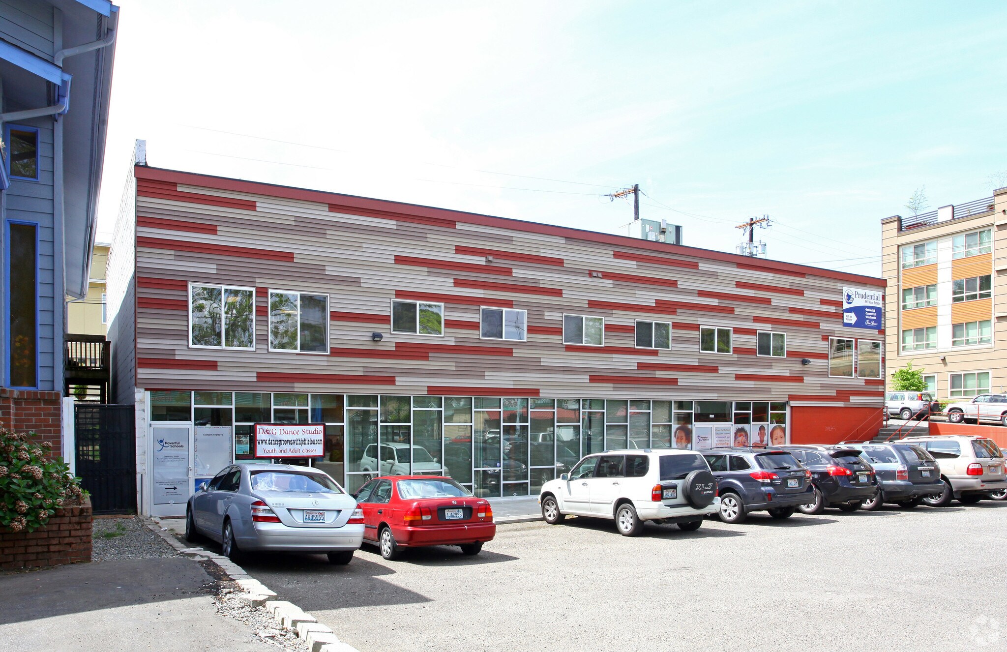 3401 Rainier Ave S, Seattle, WA for lease Primary Photo- Image 1 of 6